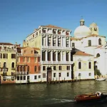 Noble Palace Grand Canal