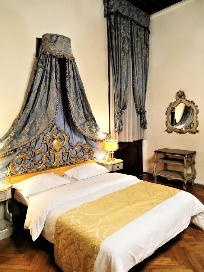 Noble Palace Grand Canal Pensión Venecia